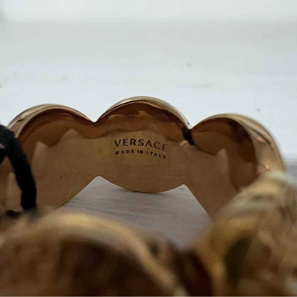 Versace Medusa Tribute Ring - Picture 5 of 6